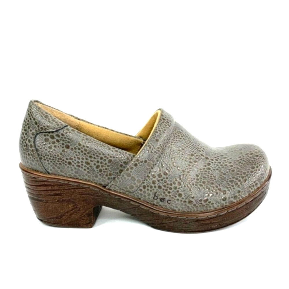 B.O.C Born Concepts (Size 9.5) Gray Embossed Lehane Slip-on Chunky Heel Clogs